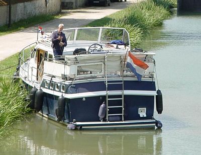Vedtte holandaise sur le canal de Bourgogne